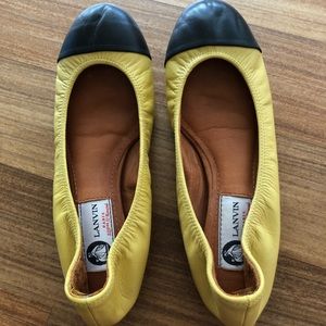 Like new Lanvin flats in yellow.